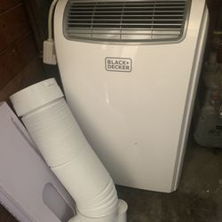black and decker ac floor unit