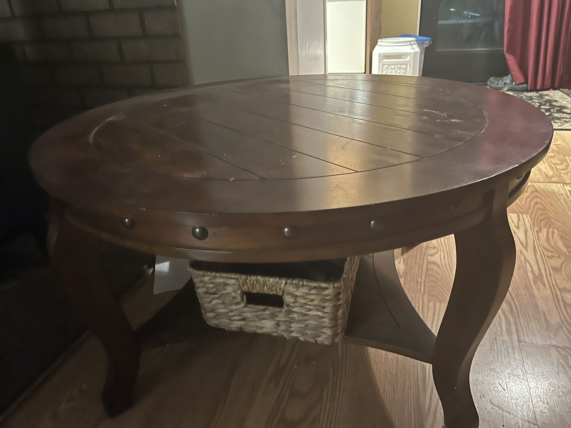 Coffee table Round