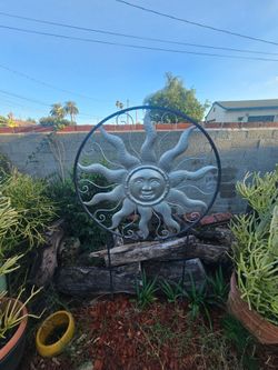 Metal garden sun