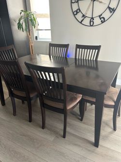 7 Piece Dining Set