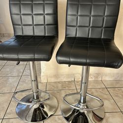 Adjustable Bar Stools (black)– Set of 2