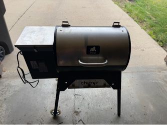 Grilla Grills Chimp