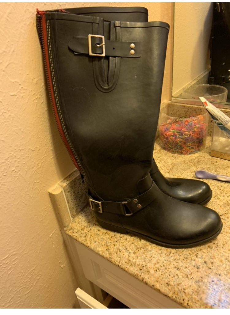 Rain boots for sale