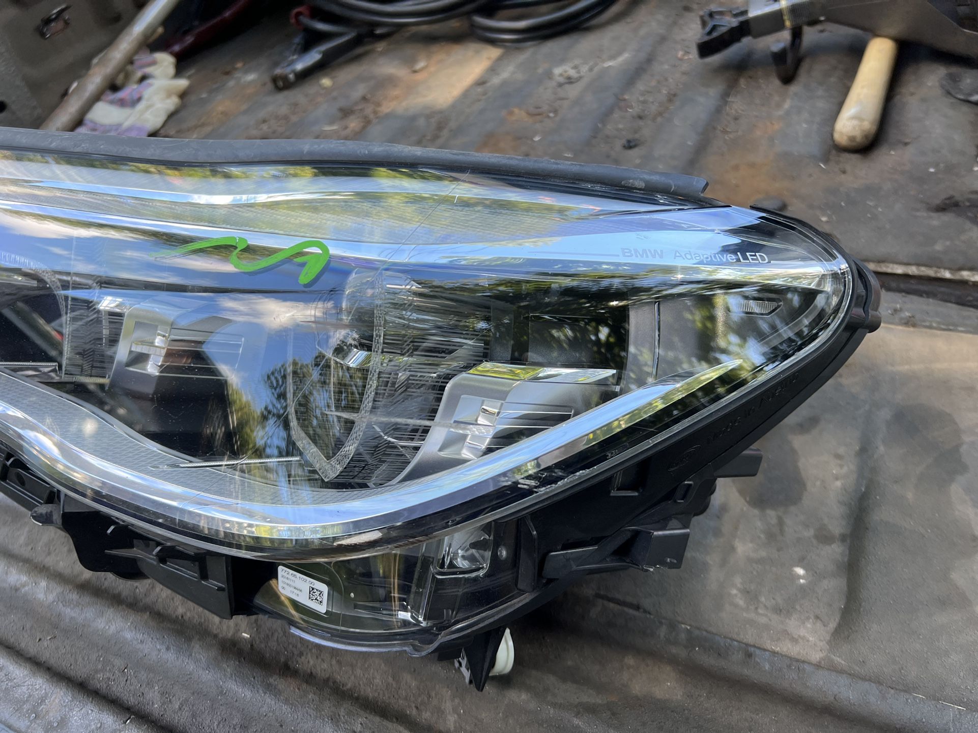 2017  Headlight Bmw 740i