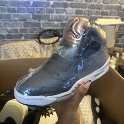 Jordan 5 Retro Bronze - 6y