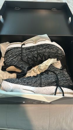 LEBRON 15