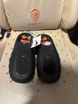 Black Nike mind 001 slides size 11