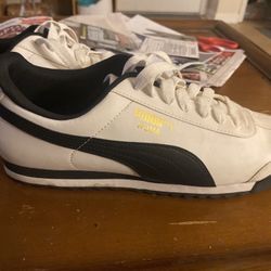 Men’s Puma Classic Size 10