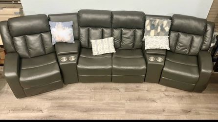 Large Comfortable Living Room Sofa Set – Great Condition
