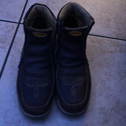 Boots for sale need gone fast