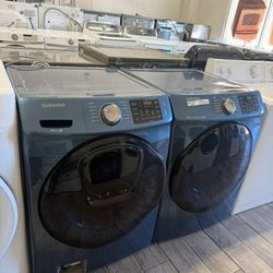 Samsung blue frontload washer and dryer set electric with warranty