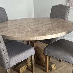 Dining Table & Chairs 