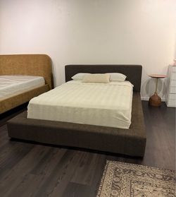 Pottery Barn Style Platform Bed | Chenille | Low-Profile | Queen & King