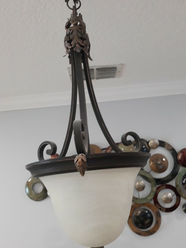 Dining room Lamp Approx 26 Inches From Ceilimg To Bottom Of Lamp $90