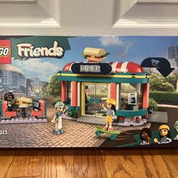 Brand new Lego friends 41728 heartlake downtown diner