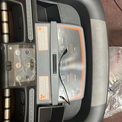 Treadmill 