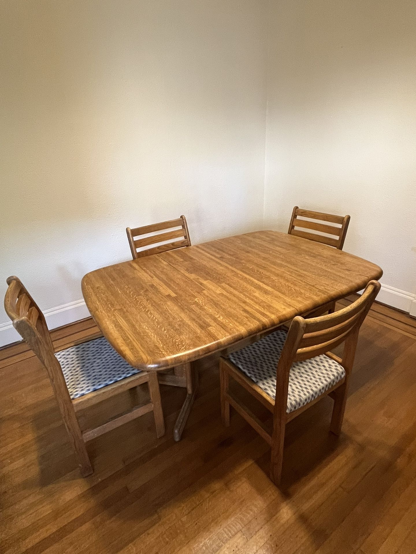 Solid Wood Dining Room Table + Chairs with Leaf