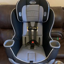 GRACO CAR SEAT 💺 10 POSITIONS 