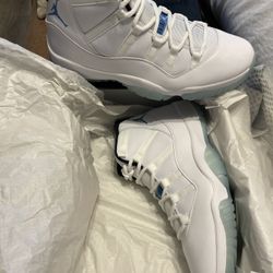 Jordan 11s 