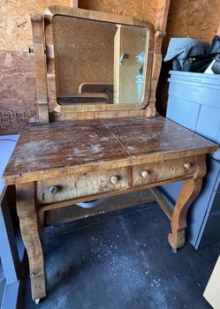 Dressing Table with Mirror