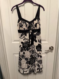 MyMichelle Black and White Party dress