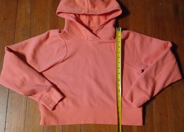 Lululemon Women's Size 4 Small Hoodie Peach Color Cropped Waist Pullover