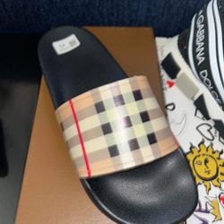 Burberry Sandels