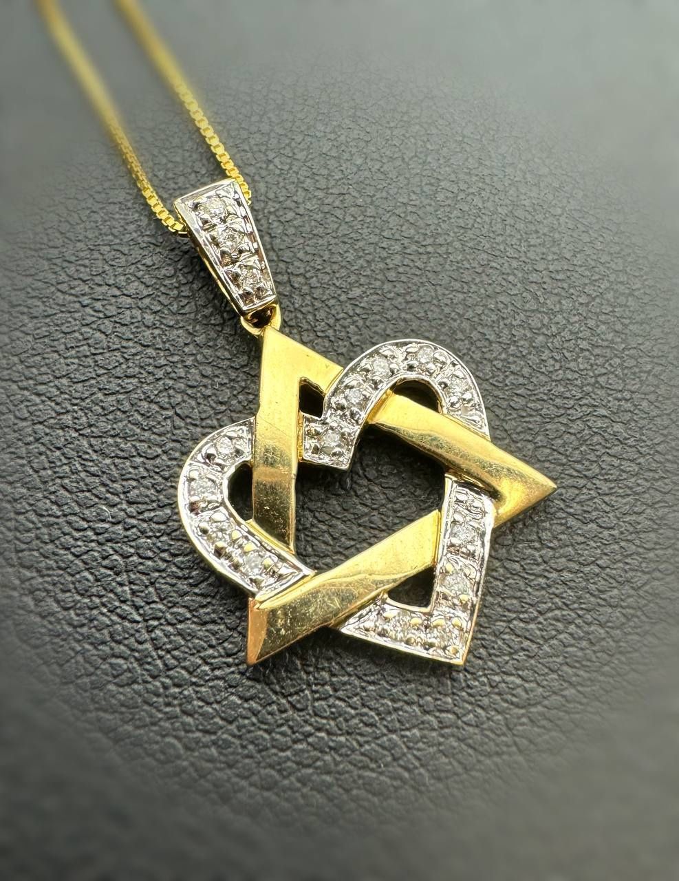 Jewelry 14k solid Yellow Gold box link 18” Chain diamond 0.1CTW necklace 3.30 grams 0.50mm Heart Star Pendant