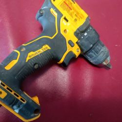 
DEWALT ATOMIC COMPACT SERIES 20V MAX Brushless Cordless 1/2 in. Drill/Driver



