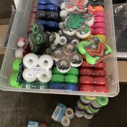 Skateboard Wheels Cruisers Bearings Tools Trucks 