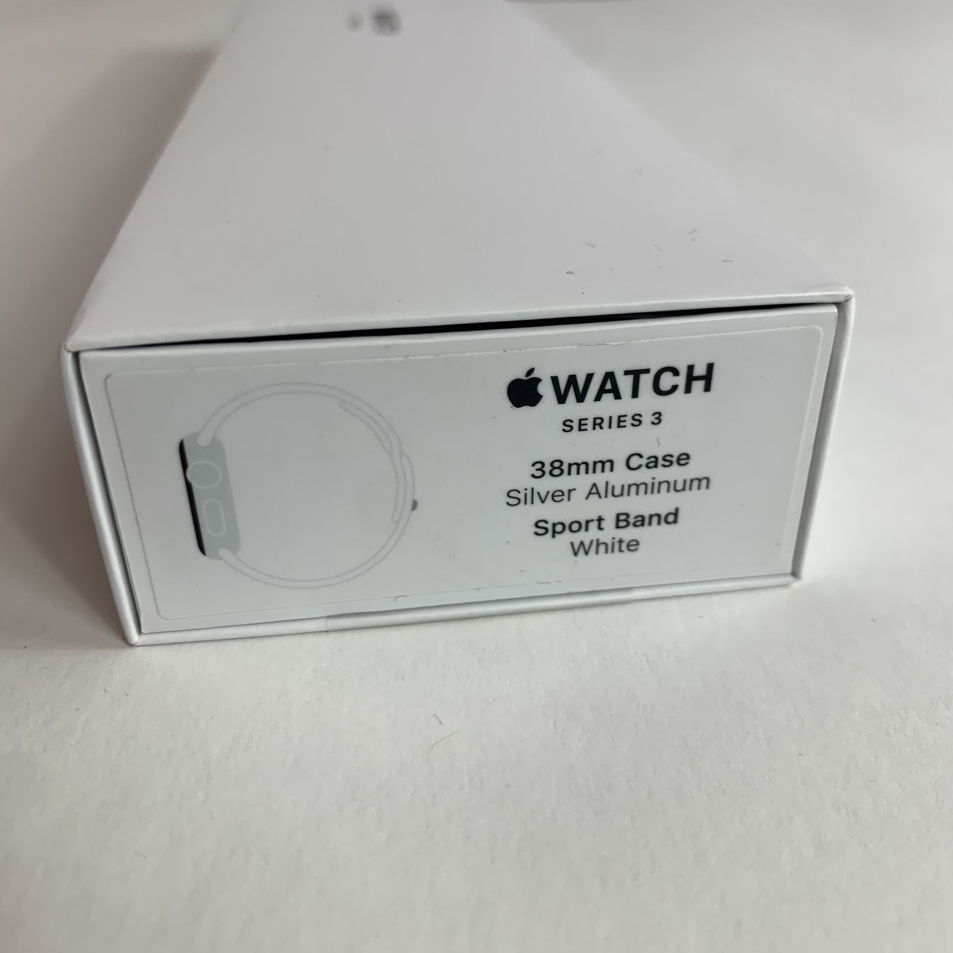 Apple Series 3 38mm Silver Case with White Sport Band and Charger Damaged Screen