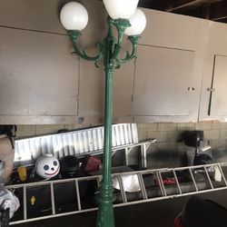 Antique Lamp Post 
