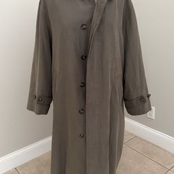 Lauren Ralph Lauren Olive/Brown Trench Coat, man’s size 44