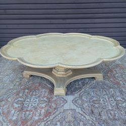 Vintage Drexel Heritage French Country Quatrefoil Pedestal Coffee Table with A Light Colored Finish and Graceful Curved. 