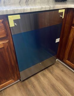 GE Dishwasher Topbuild Stainless Steel For Sale