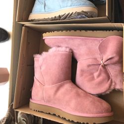 NEW UGG Boots, Pink 8