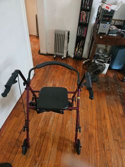 Fold up walker