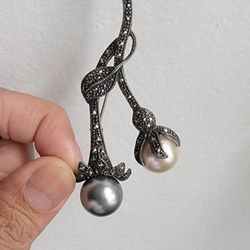 Sterling Silver Eagle Claw Pin With Mother Of Pearl And Marcasite 