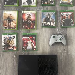 Original 500 GB Xbox One with 10 games and controller