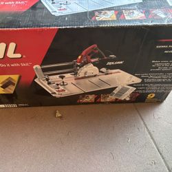 Skill 7amp Flooring Saw #320303