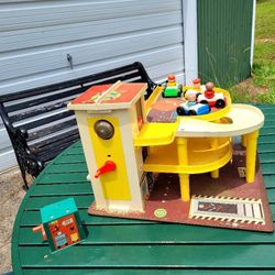 Vintage Fisher Price Garage