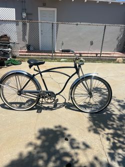 Black beach Cruiser