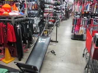 Used TOTAL GYM Supreme With accessories
