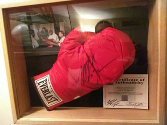 Mike Tyson everlast boxing glove with pics and matching holograms with certificate of authenticity