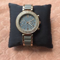 Grey Bracelet Watch W/ Faux Diamonds