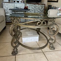 Coffee And End Table 