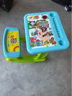 Coco melon drawing table
