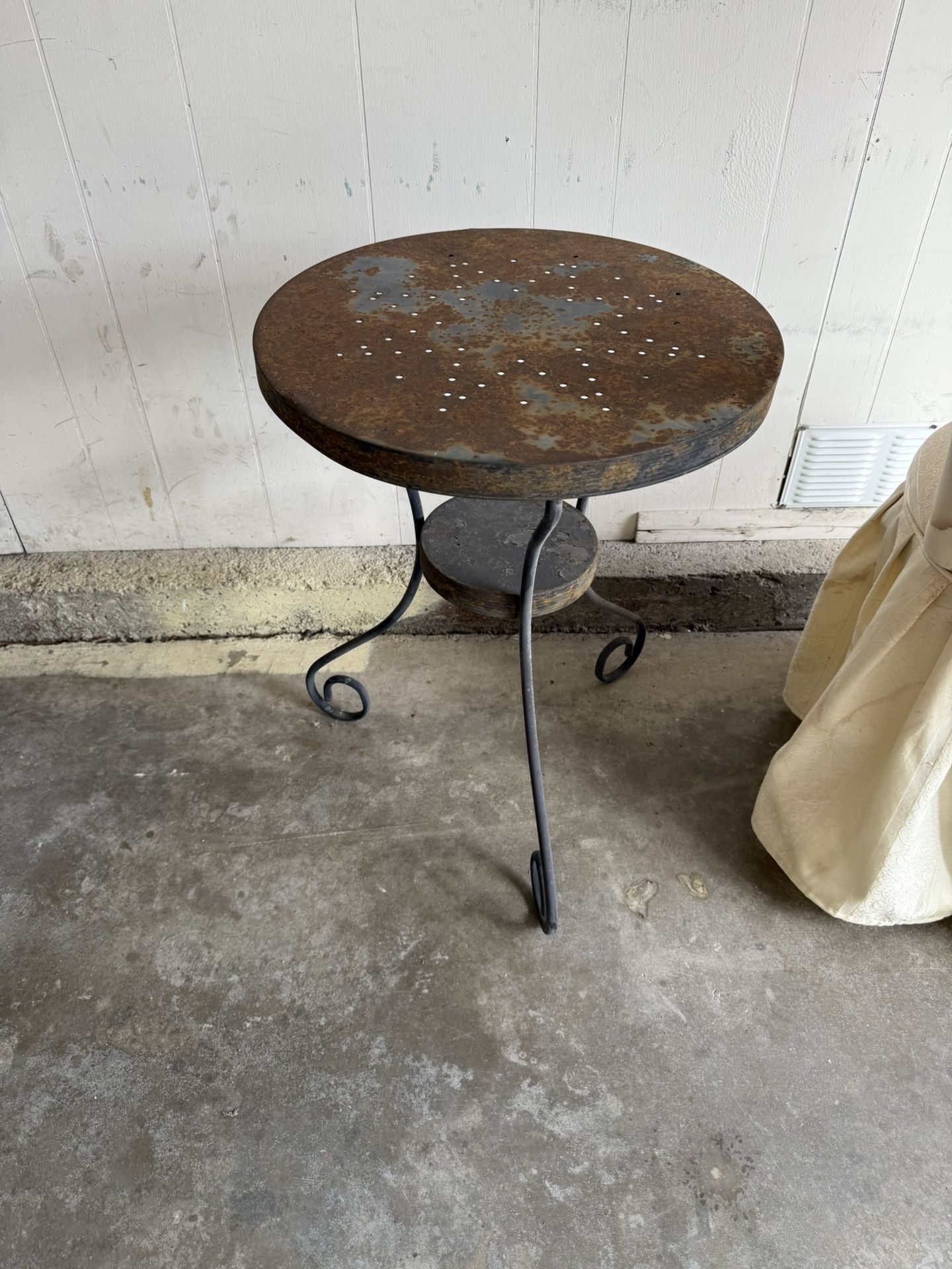 Outdoor Patio Cocktail Table