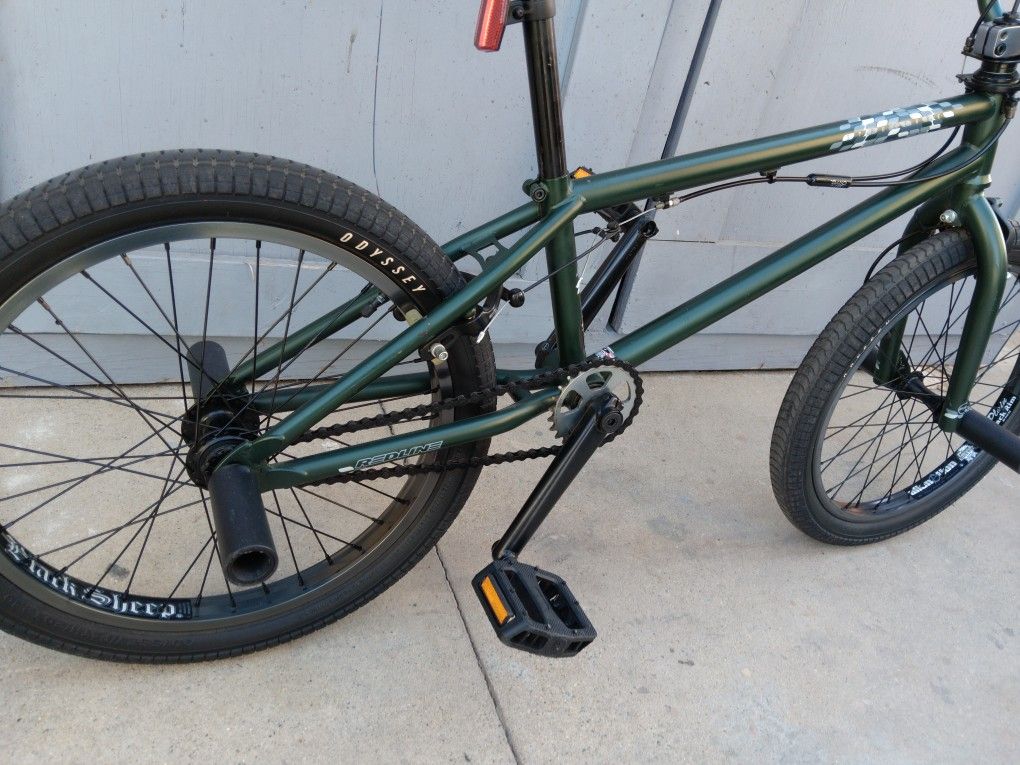 BMX. REDLINE. 20"tires