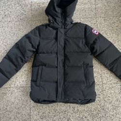 Canada Goose Wyndham parka